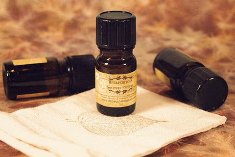 Arctic Wolf Perfume - Debaucherous Alchemy